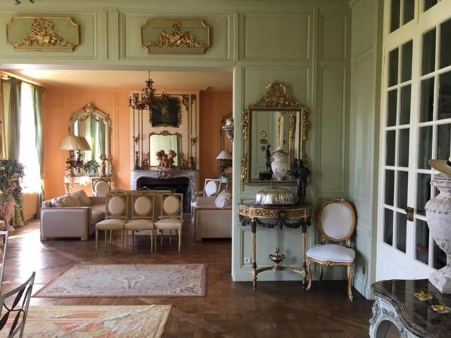 Chateau Du Mont Perreux Saint-Martin-du-Vivier Luaran gambar